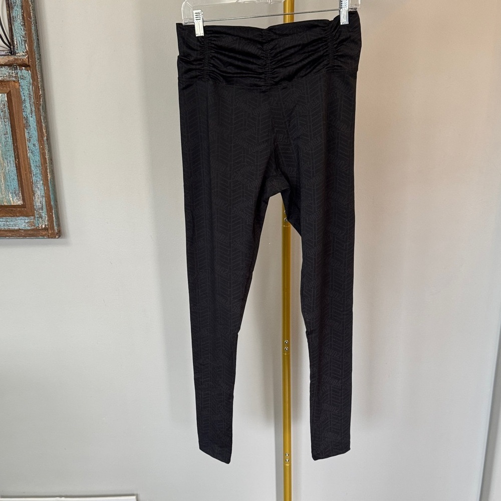 Zumba Fitness Black Ruched-Waist Leggings
